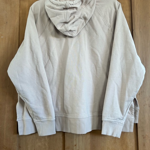 Universal Thread Woman’s Hoodie Sweater - Picture 2 of 5